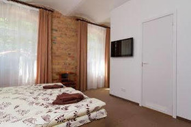Janne Hotel