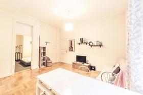 Mosaic Center Apartments