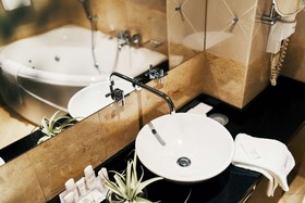 Radisson Blu Ridzene Hotel, Riga