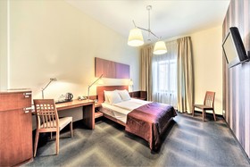 Rixwell Centra Hotel