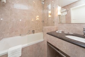 Rixwell Gertrude Hotel
