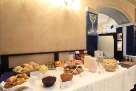 Rija Irina Hotel