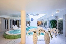 Wellton Centrum Hotel & Spa