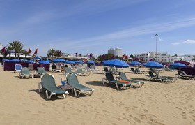 Anezi Tower Hotel & Apartments