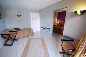 Hotel El Pueblo Tamlelt