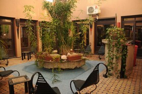Hotel Oasis
