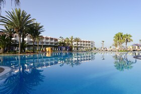 Iberostar Waves Founty Beach