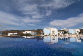 Lunja Village