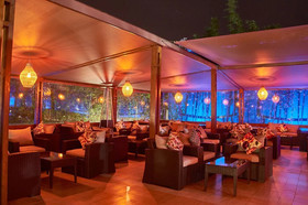 Mabrouk Hotel & Suites