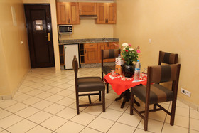 New Farah Hotel