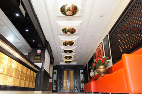 New Farah Hotel