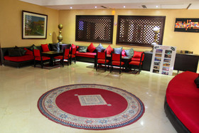New Farah Hotel