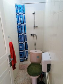 Cozy White House - Hostel