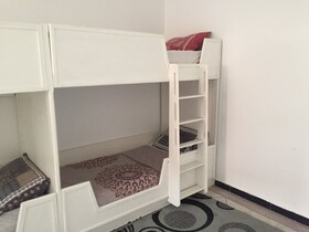 Cozy White House - Hostel