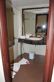 Le Zenith Hotel & Spa