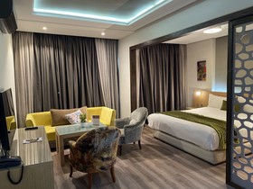 Silver Suites Hotel& Spa
