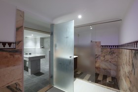 Silver Suites Hotel& Spa