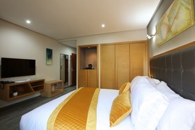 Silver Suites Hotel& Spa