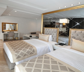 Suite Hotel Casa Diamond