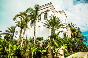 Mnar Castle
