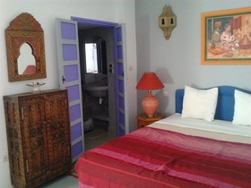 Darzayna