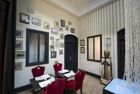 Riad Omarine