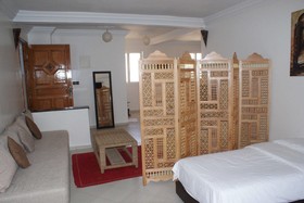 Residence Louzani - Hotel Apartment