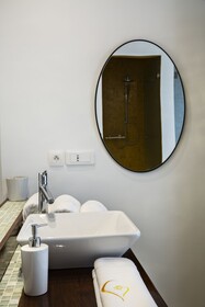 Suite Azur Hotel