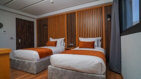 Razane Hotel