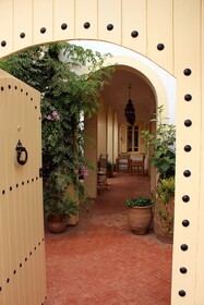 Tifawin Home & Garden