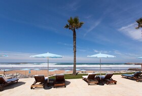 Amphitrite Palace Beach Hotel & Convention Centre