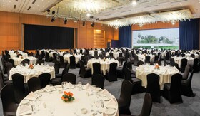 Amphitrite Palace Beach Hotel & Convention Centre