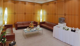 Amphitrite Palace Beach Hotel & Convention Centre