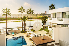 Dawliz Resort & Spa