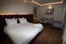 NJ Hotel