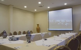 Golden Tulip Farah Safi
