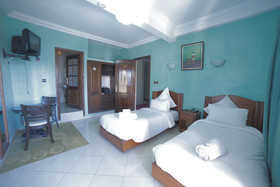 Riad Asfi