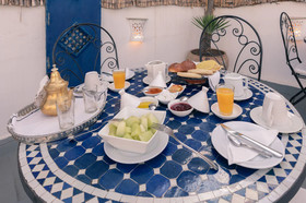 Riad Dar Nawfal - Guest House