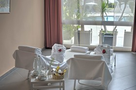 Kenzi Solazur Hotel