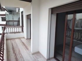 Les Belles Residences ''E''