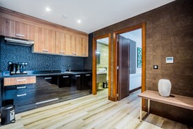 SBN Suite Hotel