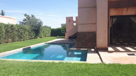 Apple Villa