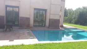 Apple Villa
