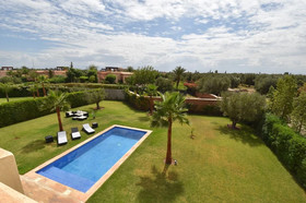 Apple Villa