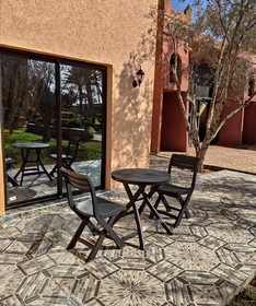 Equi Palace & Spa Near Aeroport
