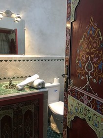 Equi Palace & Spa Near Aeroport