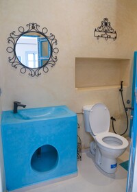 Casa Blue Pearl