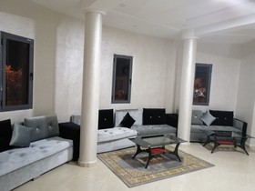 Hotel Oasis Palace