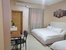 Hotel Oasis Palace