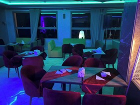Hotel Debrazza